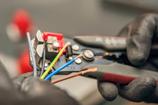 Affordable Emergency Electrician in Mount Hore, WI